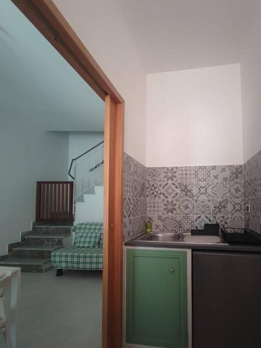 Apartamento Pink House Fara in Sabina Exterior foto